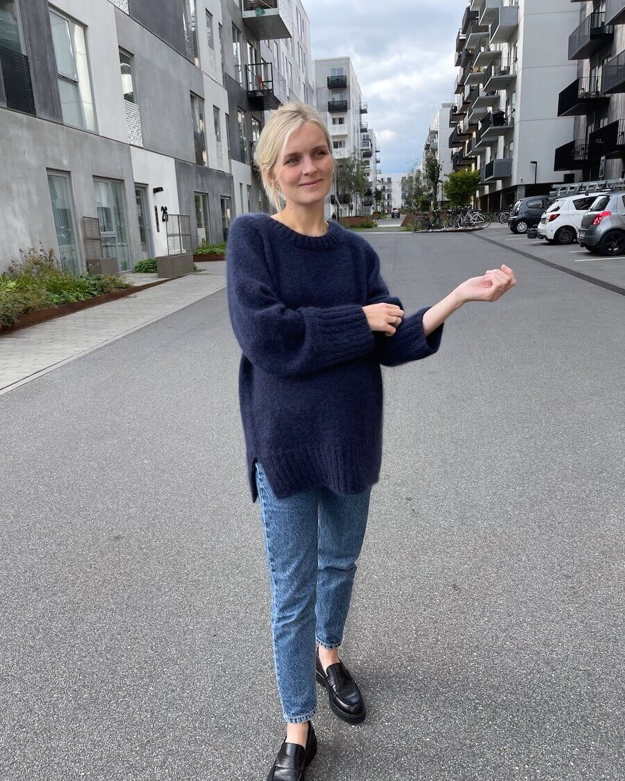 October sweater (trykket på papir)