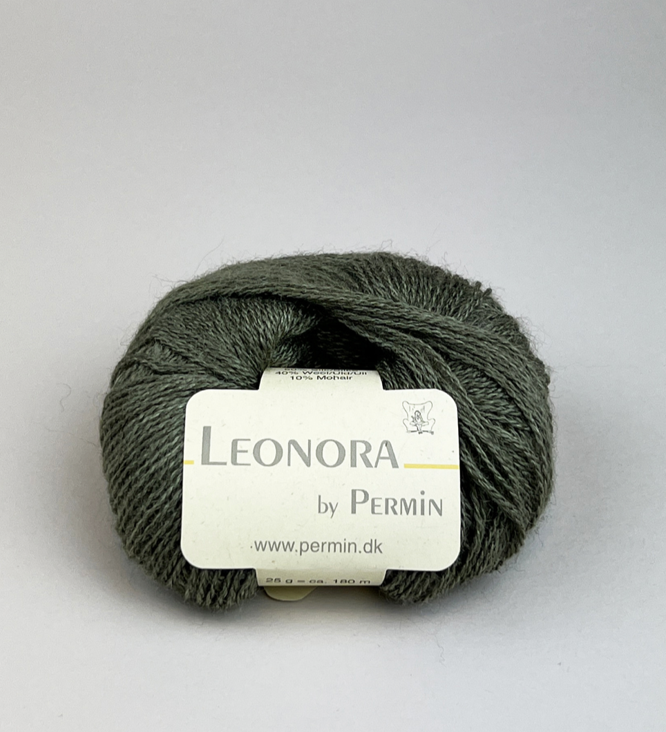 Leonora - 35 Mørk army