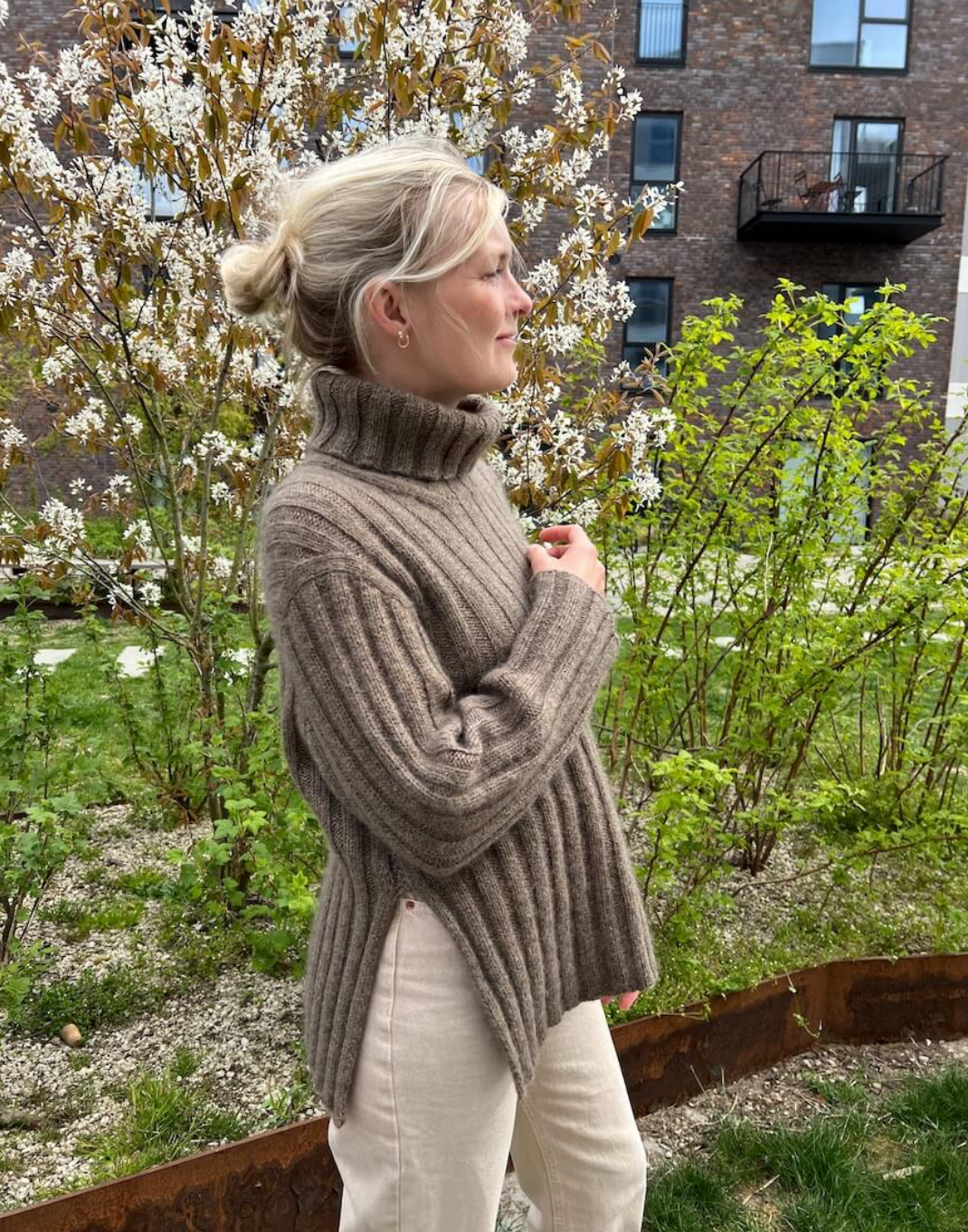 Hazel sweater (trykket på papir)