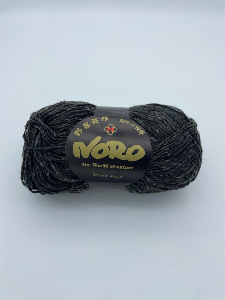 Silk garden sock solo - S59