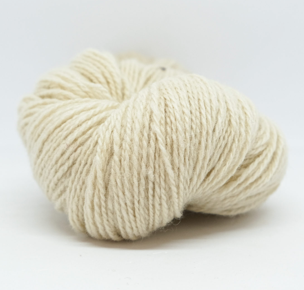 Sol lamullgarn - 420 Ecru