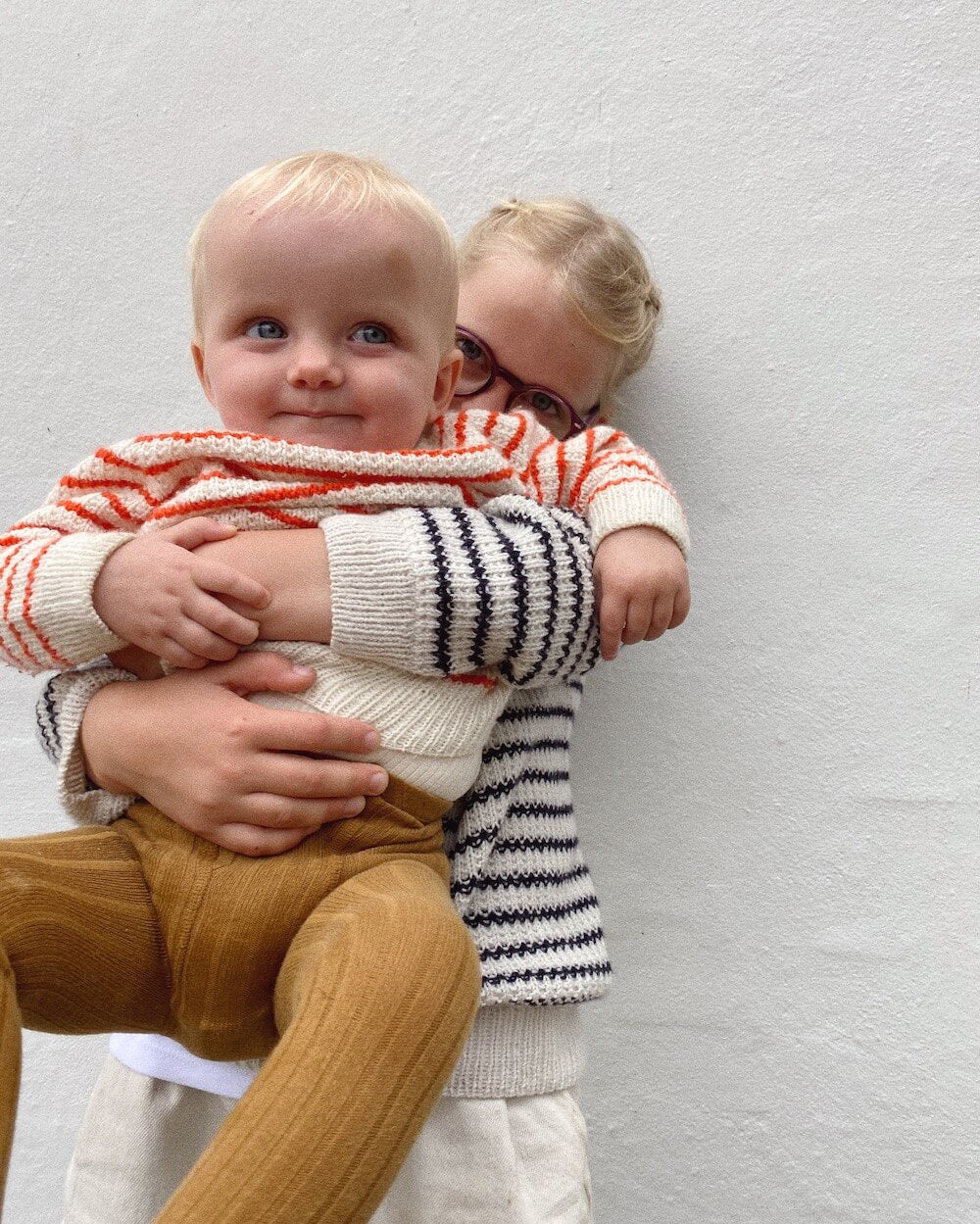 Friday sweater baby (trykket på papir)